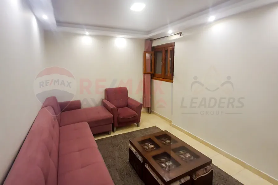 Furnished apartment for rent 135 m Sidi Gaber (steps from the sea)