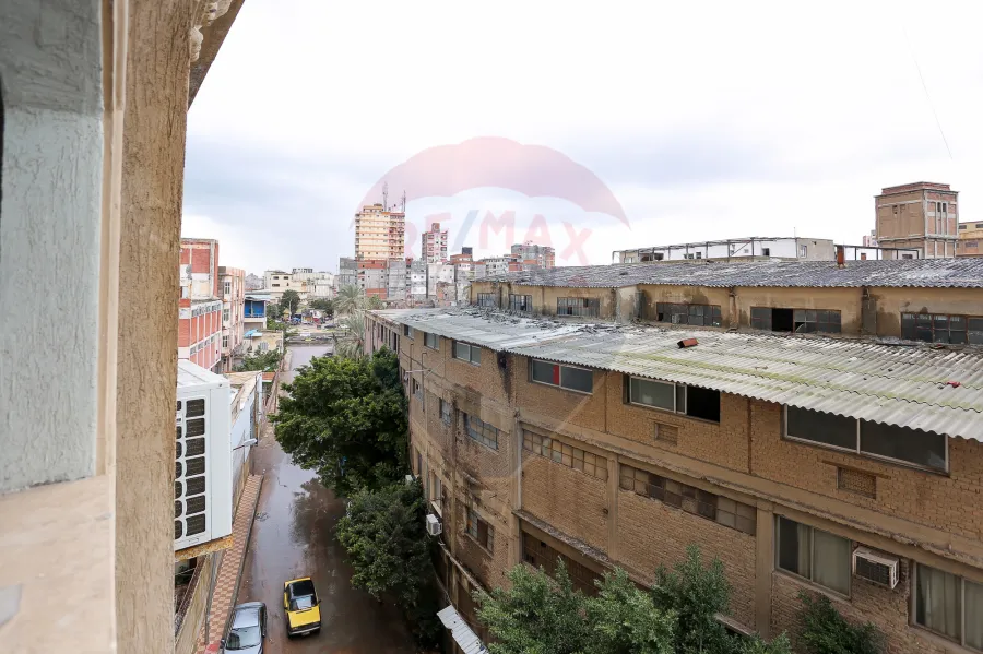 شقة للبيع 156 م سموحة (ميدان عزبة سعد)