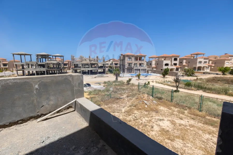 فيلا للبيع كينج مريوط (اليكس ويست - منطقة سانت كاترين نموذج 2) - 884 م