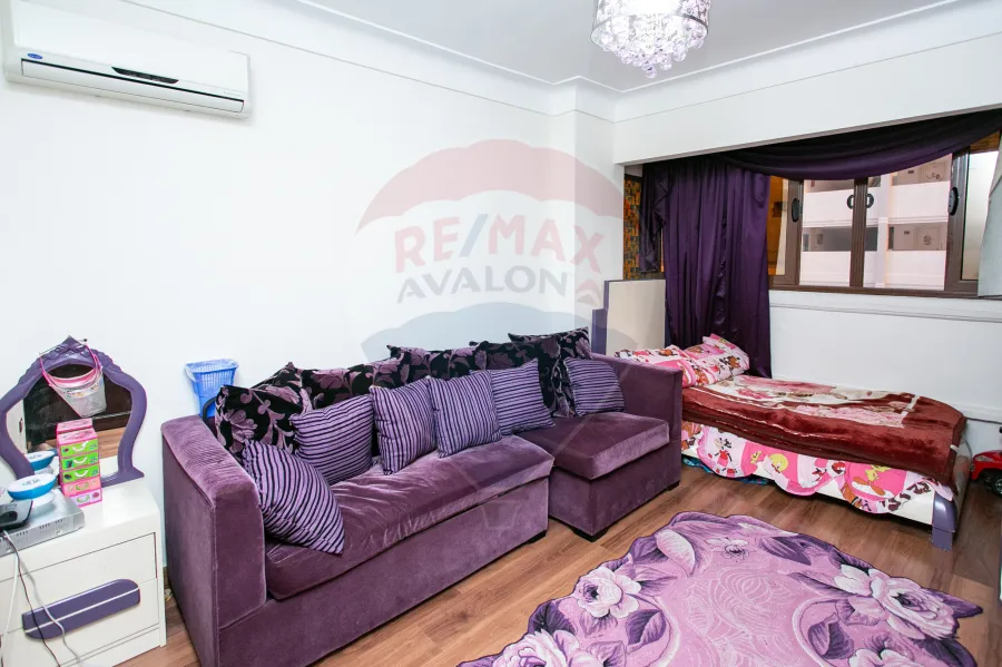 شقة للبيع 125 م  جناكليس (ش مرتضي)