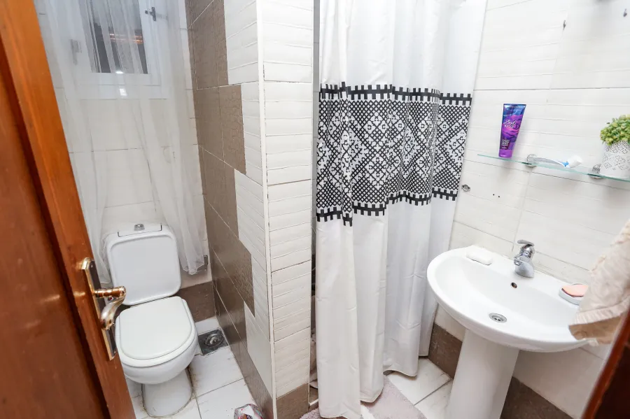 شقة للبيع 126 م ستانلي ( بجوار المتحف البحري )