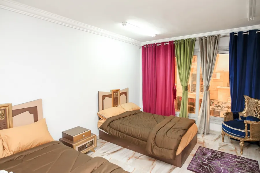 ميزان للإيجار457م لوران ( ش سرهانك )