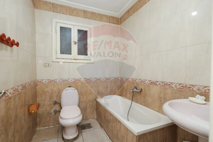 Apartment for rent 235 m Louran (Abu Qir St.)