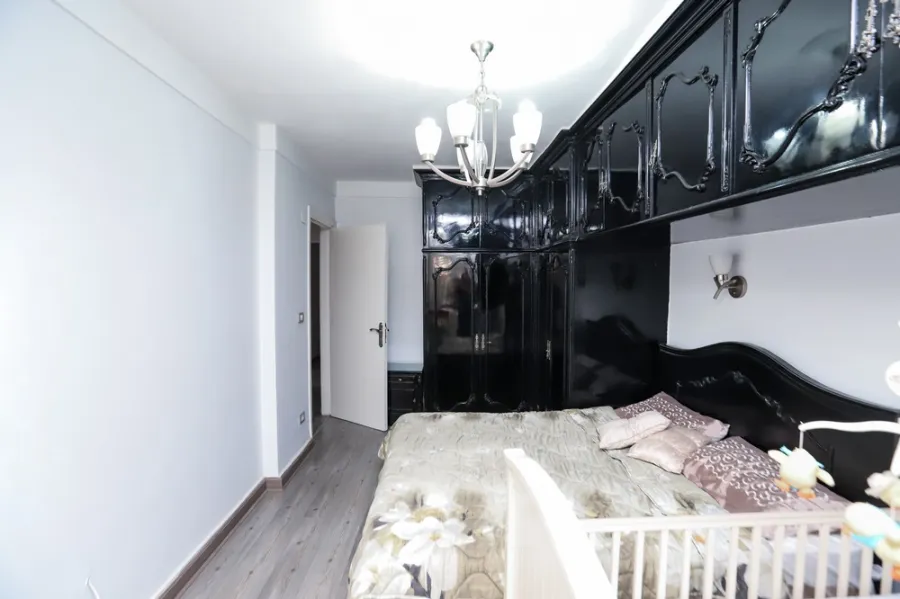 شقة للبيع 145م سموحة  (ش فوزي معاذ)