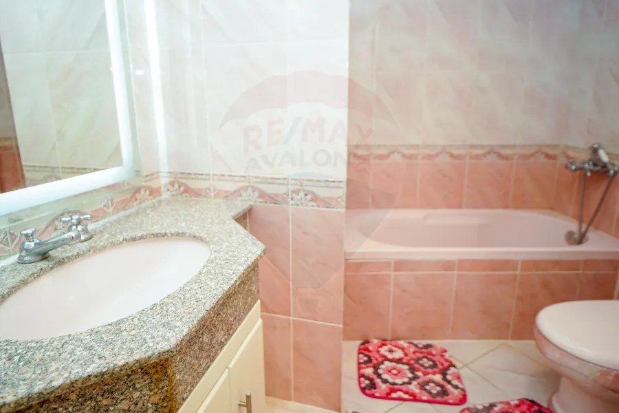 شقة للايجار 136م سان سيتفانو (ابراج جراند بلازا)