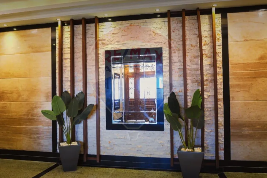 شقة للبيع 179 م التجمع الخامس (بيت وطن)