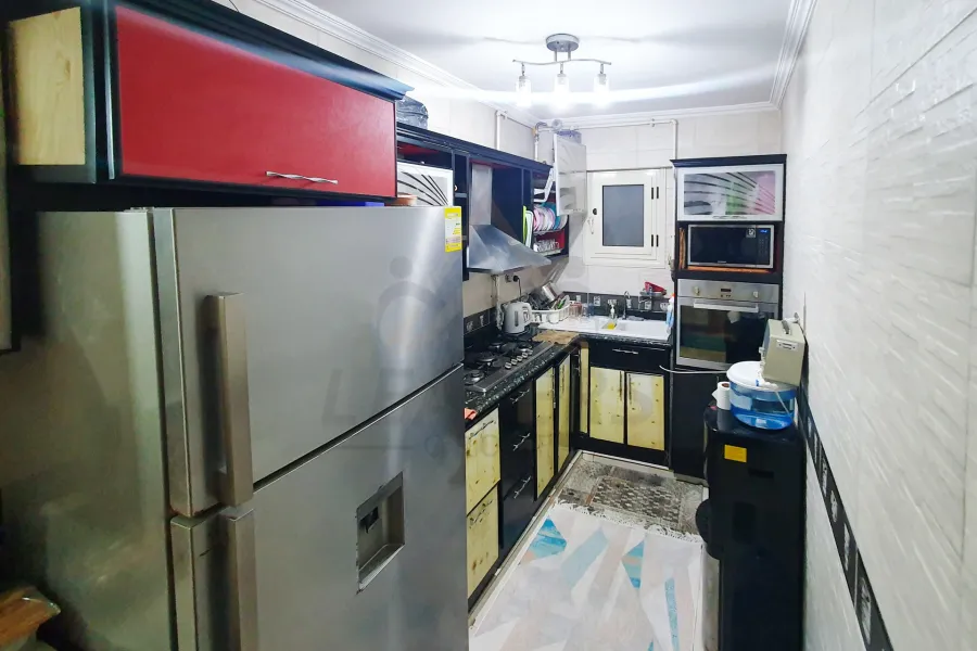 شقة للبيع 155 م السرايا (ش الدكتور رشوان)