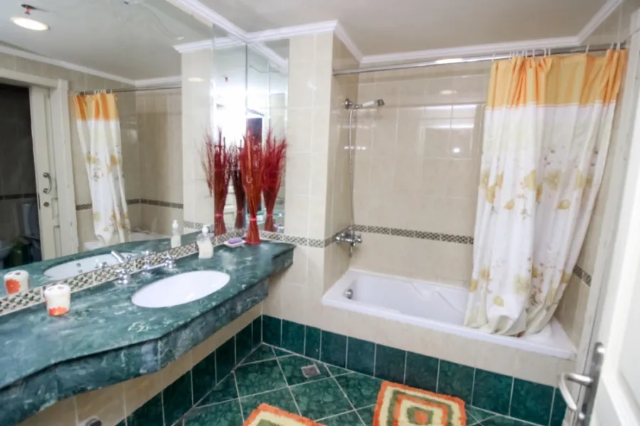 شقة مفروش للبيع 292م فور سيزونز سان ستيفانو