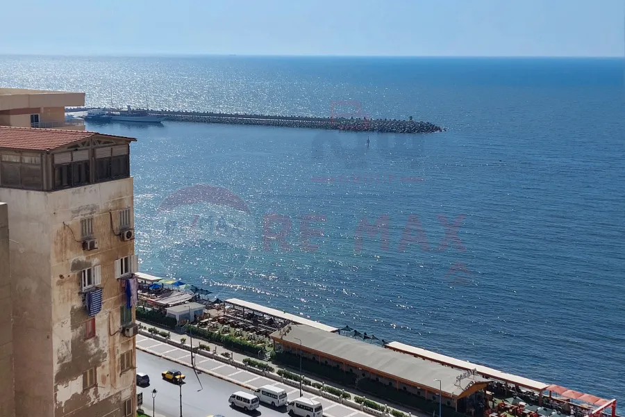 Apartment For Sale 100 m El-Saraya (Steps From The Sea)
