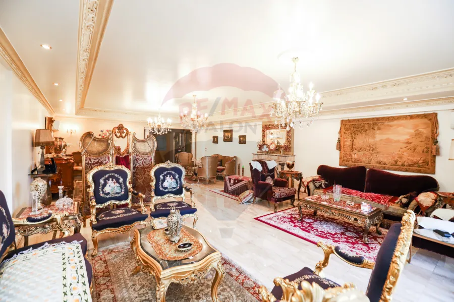 Apartment For Sale 270 m Sporting ( El Horeya St.)