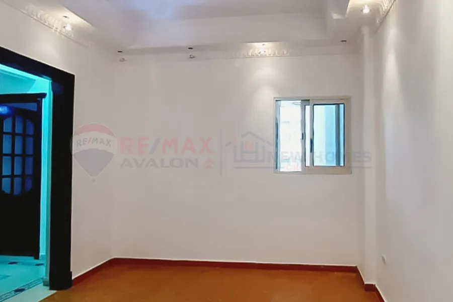 شقة للبيع 150 م ميامي (موزاي لشارع اسكندر ابراهيم)