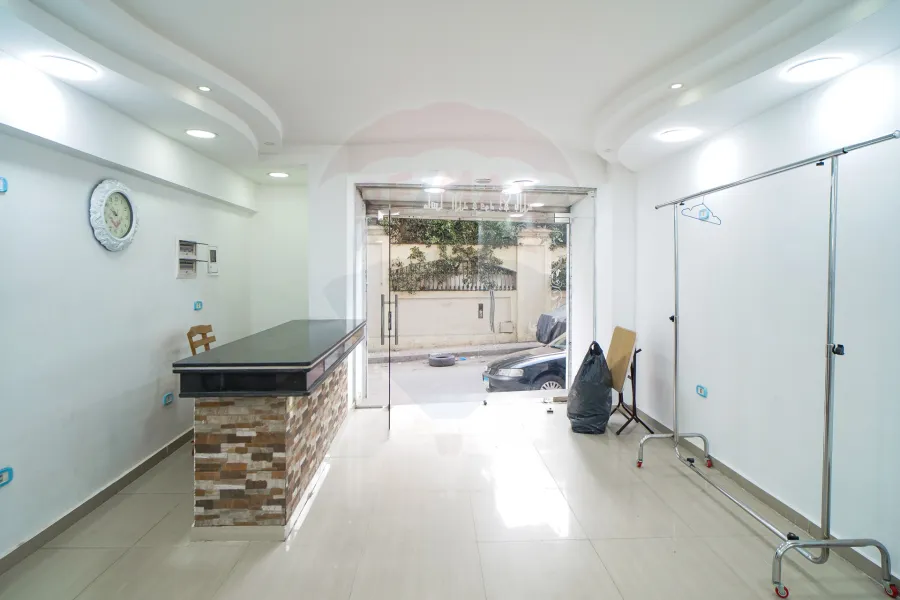 Shop 88 m for rent Louran (Elakbaal st.)