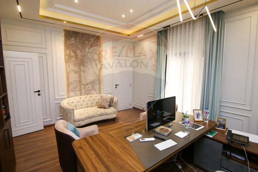 Villa for sale 614 m Smouha (villa district)