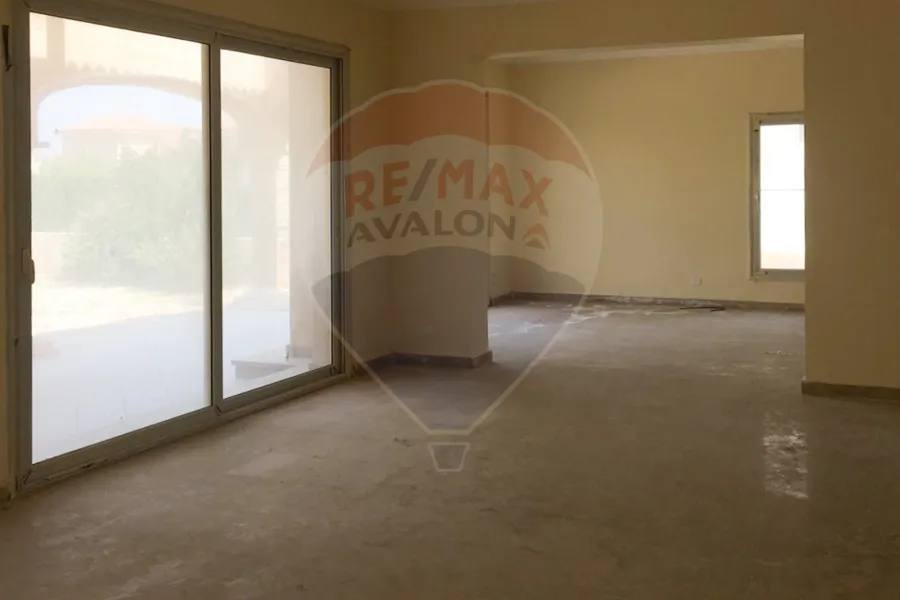 Stand-alone villa for sale, 820 sqm, king Mariout (Alex West - Antoniadis, model V4)