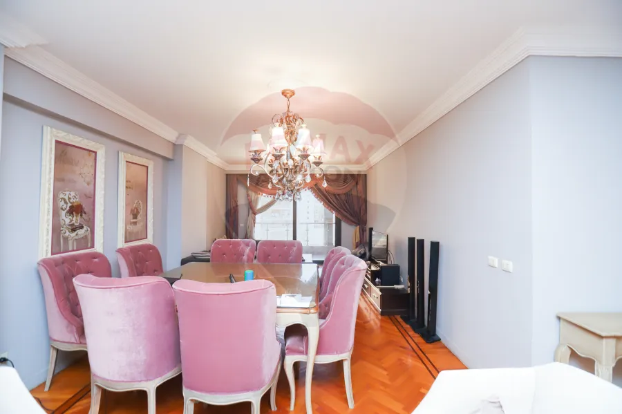 شقة للايجار المفروش 190 م كفر عبده ( ش الاسماعيليه - عماره هريتدج )