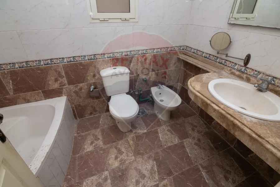 Apartment for sale 270 m Kafr Abdo (steps from Saint Jenny)