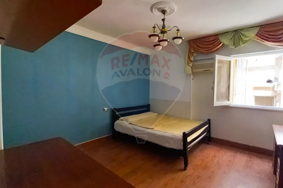 Furnished apartment for rent 220 m Smouha (division of judges)