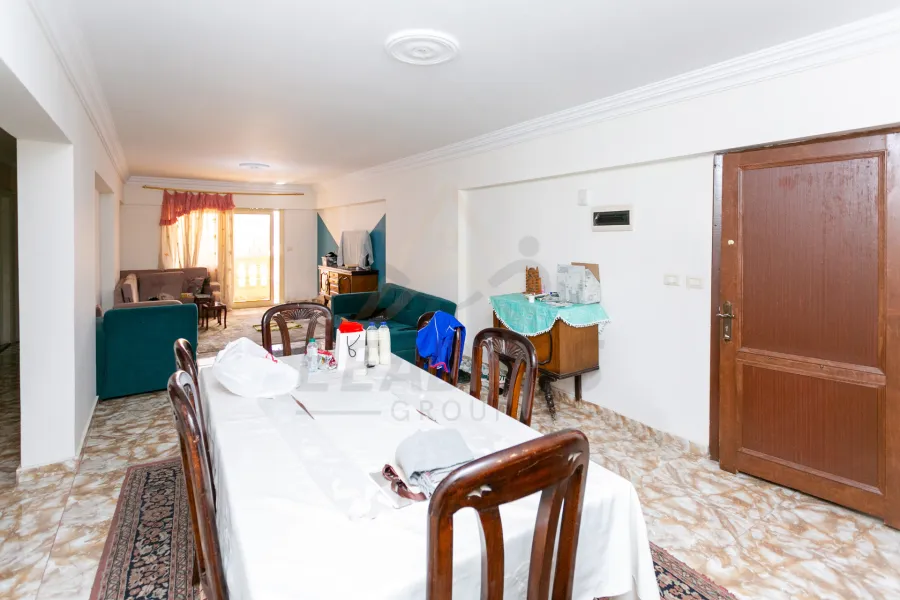 شقة للبيع 175 م سابا باشا (ش خليل مطران)