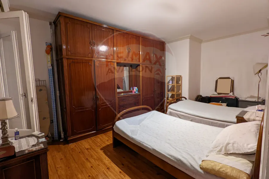 Apartment for sale 184 m San Stefano (second row from the sea - next to Fathallah)