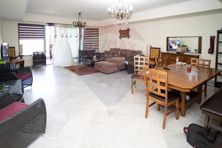 شقة للايجار 298 م سان ستيفانو (ابراج الفورسيزون)