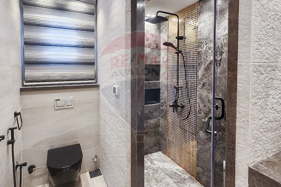 شقة للبيع 152 م سموحة (ش ادمون فريمون)