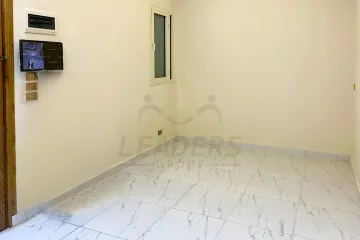 شقة للايجار 100 م الازاريطة (ش شامبليون)