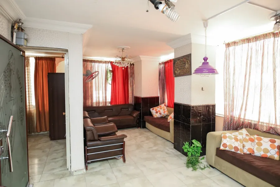 ميزان تجارى للبيع 90م -العصافرة بحري-