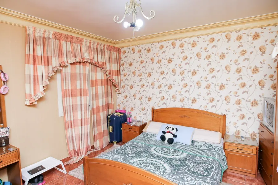 شقة للبيع 320م سموحة (أبراج سيف - متفرع من ألبرت الأول)