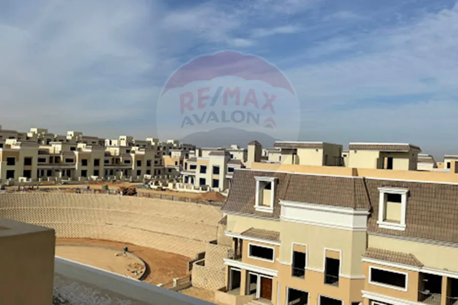 شقة للبيع (تاج سيتي - القاهره الجديده) 166 م