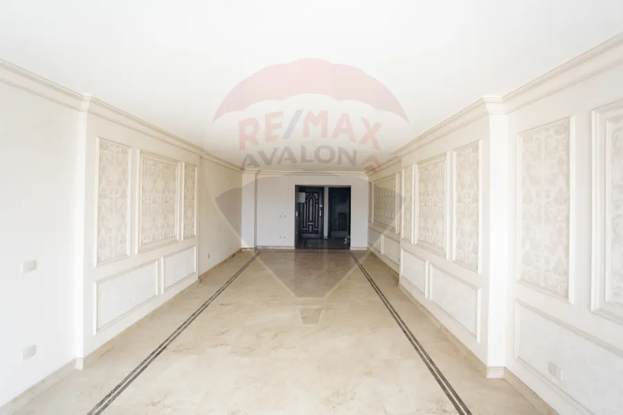 شقة للبيع 202 م سابا باشا (قصر المرغيني)