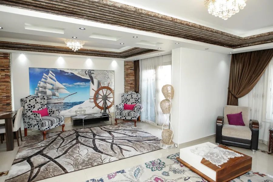 شقة للبيع 180م لوران (ش الأقبال الرئيسي)