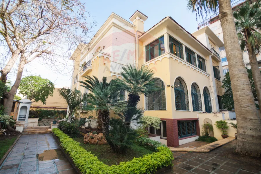 Villa for rent 1,000 m Roshdy (Syria St.)