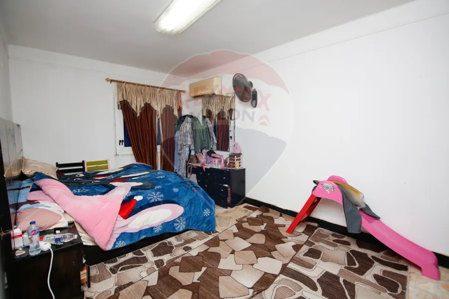 شقة للبيع 130 م سبورتنج (ش بورسعيد)