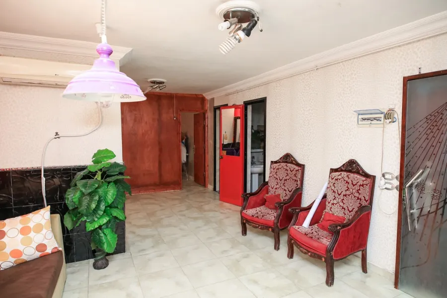 ميزان تجارى للبيع 90م -العصافرة بحري-