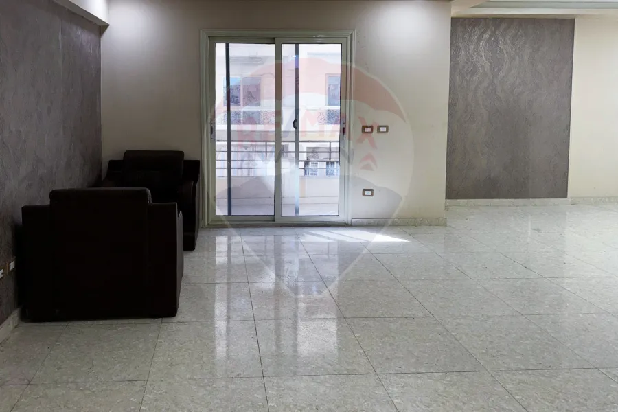 Apartment for sale 154 m New Smouha (Next to Kebab Ozi)