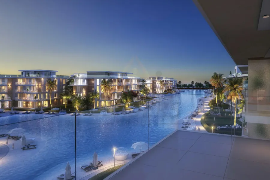 سنيور شاليه للبيع (أزها - رأس الحكمه) 430 م