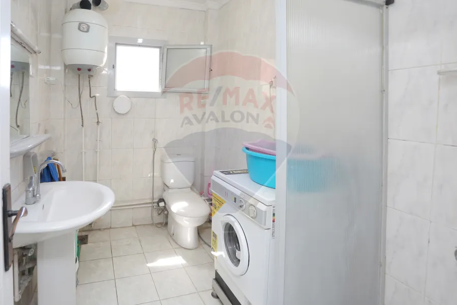 شقة للبيع 145م مصطفى كامل (مساكن الظباط )