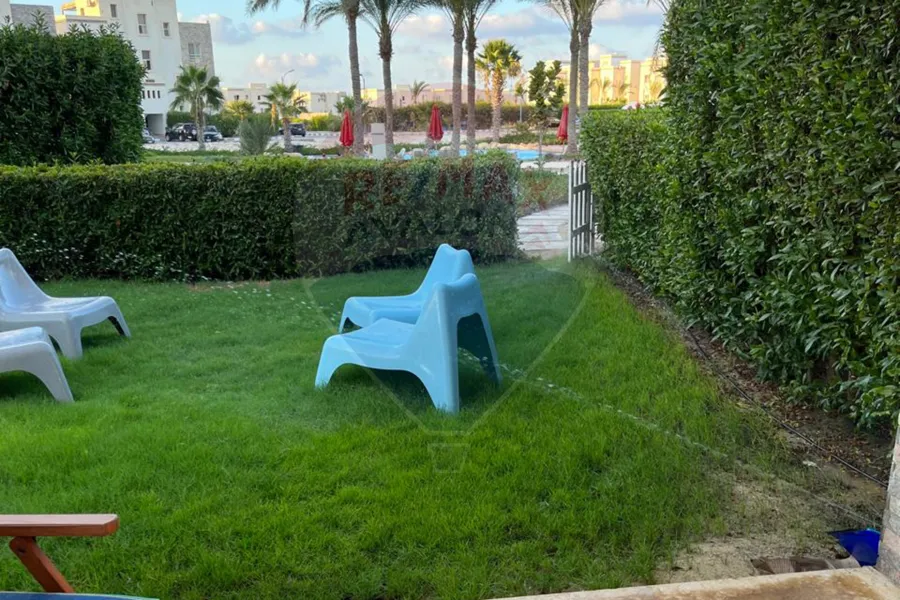 شاليه ارضي بجاردن للبيع ( أمواج - سيدي عبد الرحمن ) 110 م