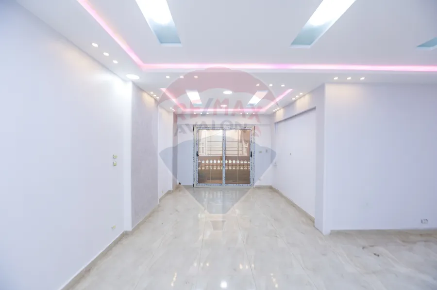 Apartment for sale 150 m Miami (Num 1 from Abd elnaser st)