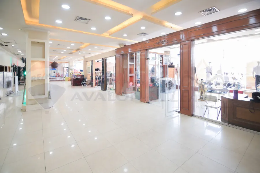 محلات تجارية للإيجار المطار ( بجوار مستشفي طلعت مصطفي )