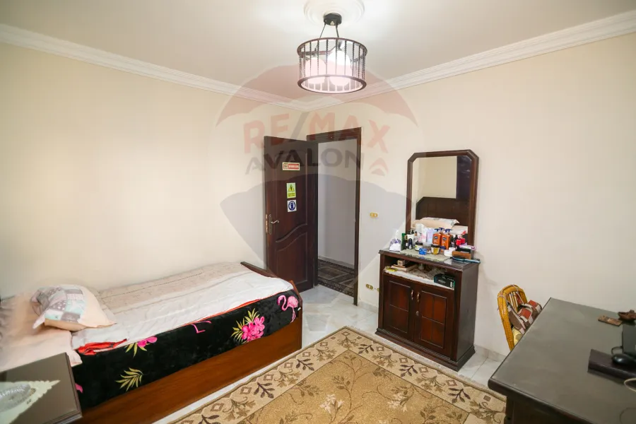 شقة للبيع 150 م كفر عبده (ش إبراهيم راجي)