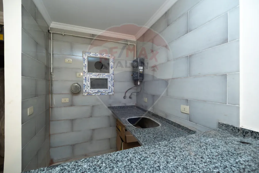 Apartment for sale 100 m Miami (Khaled Abn el walid st.)