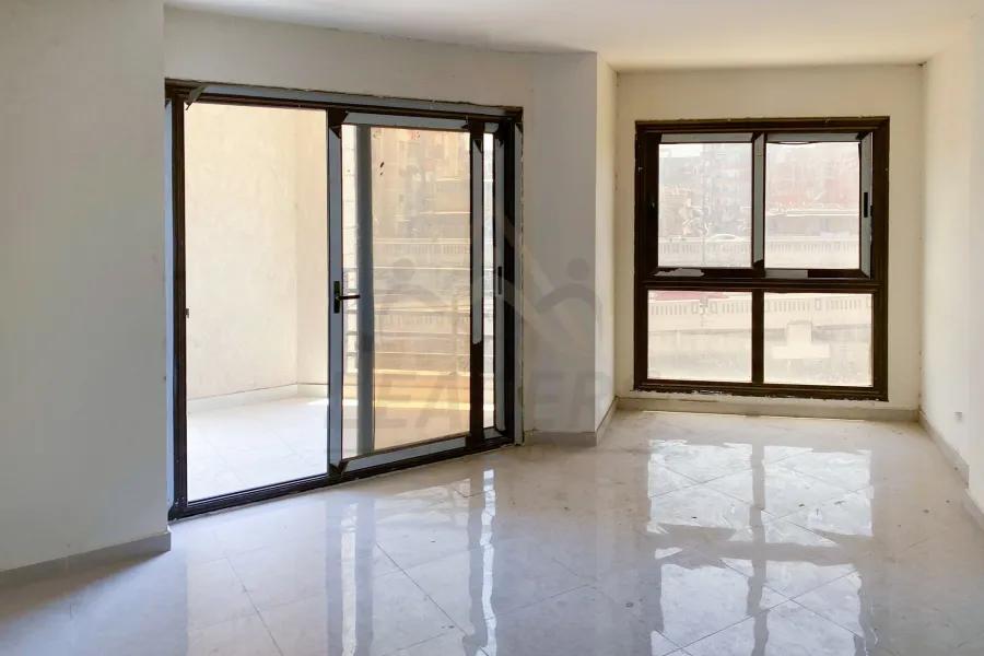 شقة للبيع 171 م سموحه (فالوي انطونيادس)