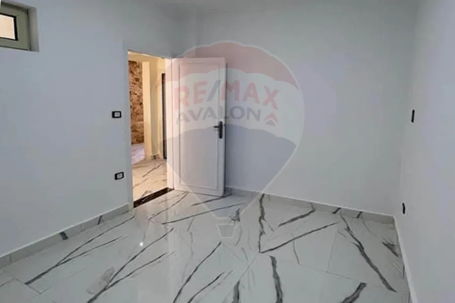 Ground floor chalet with garden For sale  (Carthage) 120 m