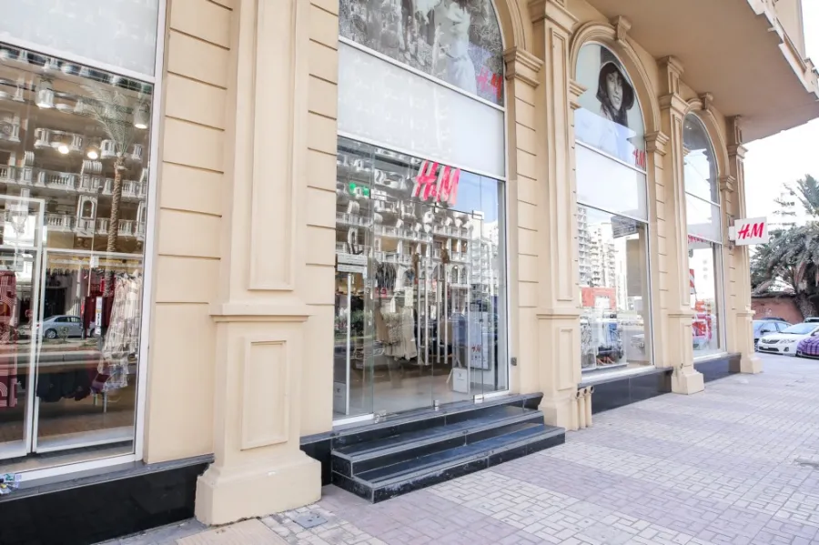 شقة للبيع 235م سموحة (أبراج اللوتس - ش فوزي معاذ الرئيسي)