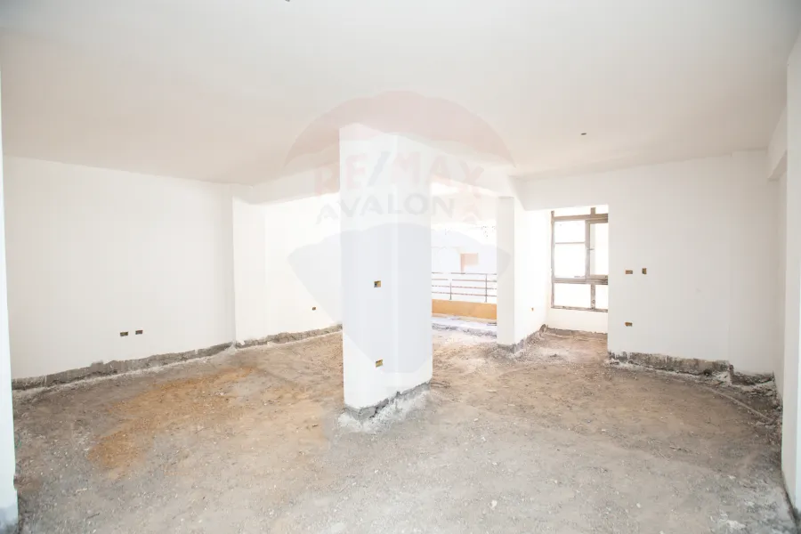 مقر إدارى للبيع 116 م الإبراهيمية (ش بورسعيد) -  يصلح عيادة أو مركز طبى