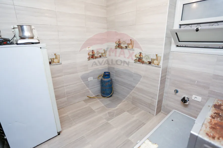 شقة للبيع 165 م كليوباترا ( خطوات من ش بورسعيد )