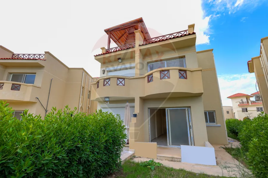 فيلا للبيع (ستيلا هايتس - سيدي عبد الرحمن) 516 م