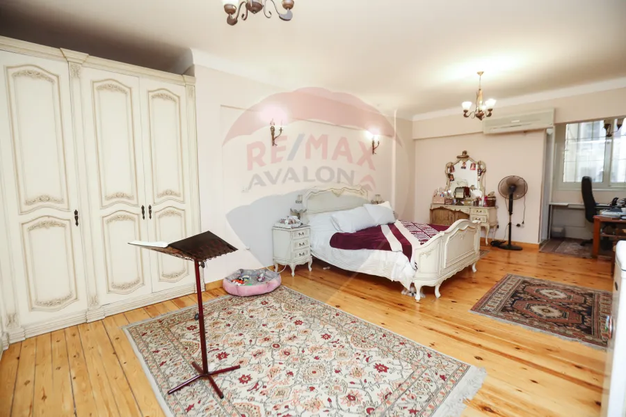 Apartment for sale 305 m Smouha (Kamal Eldin Salah st.)