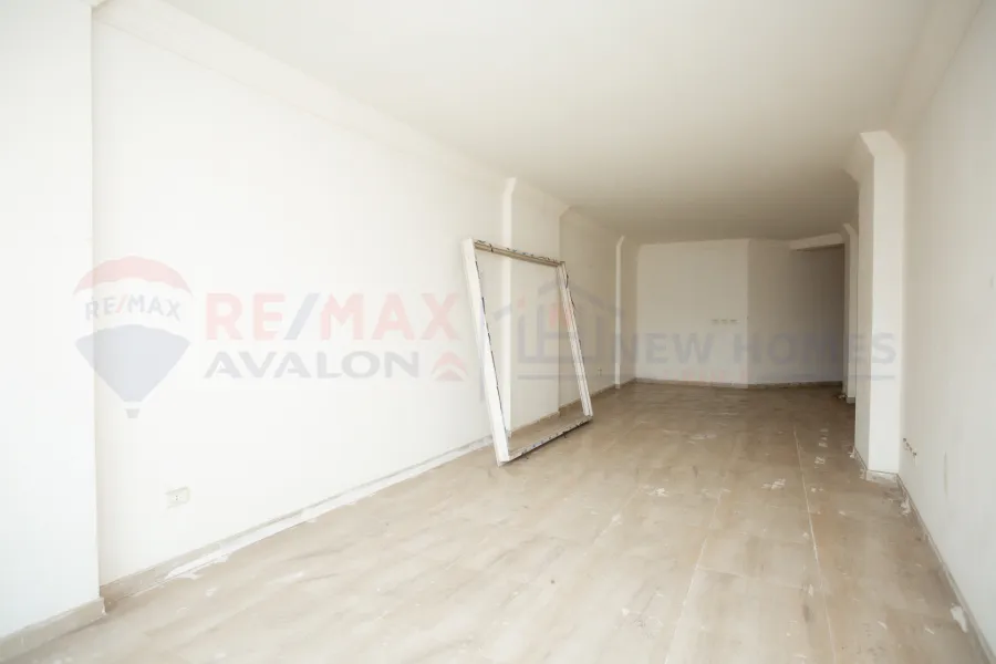 Apartment for sale 230 m Louran (Ibrahim Nasr St.)